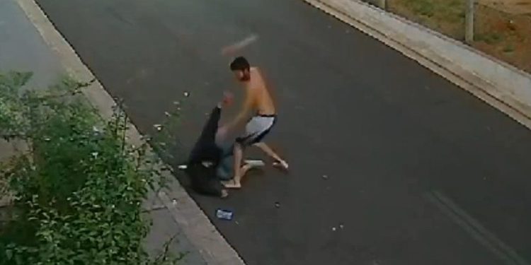 Homem invade apartamento da ex-mulher e acaba mort0 pelo namorado dela