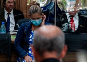 Mulher que mat0u a vizinha que a corrigiu é condenada a 9 anos de prisão em Manaus