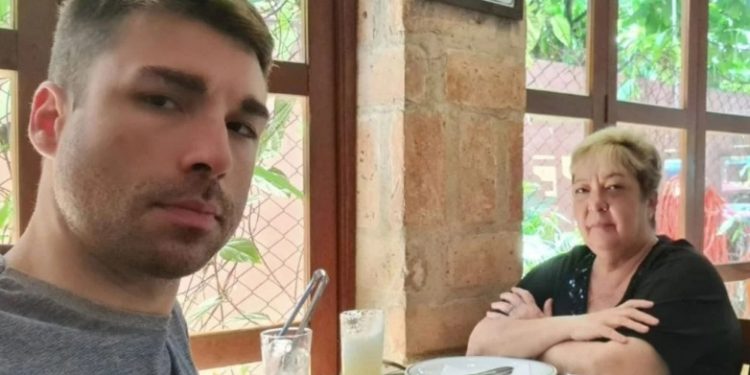 Secretário municipal mata a mãe, o cachorro e depois comete suicídi0
