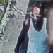 Vídeo: Homem é filmado colocando fogo em área de mata do Inpa em Manaus