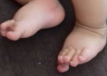 Bebê de 2 anos é achado morto pela mãe em Manaus