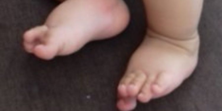 Bebê de 2 anos é achado morto pela mãe em Manaus