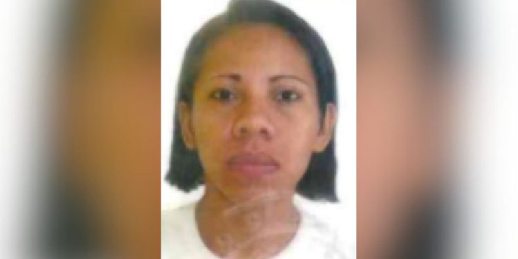 Mulher que aplica golpes no bairro Coroado é procurada pela polícia