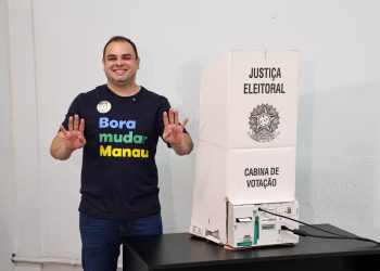 “Nossas propostas estão na boca do povo”, destaca Roberto Cidade ao votar neste domingo, confiante no segundo turno