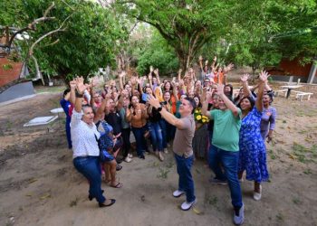 David Almeida reforça importância das mulheres na política*
