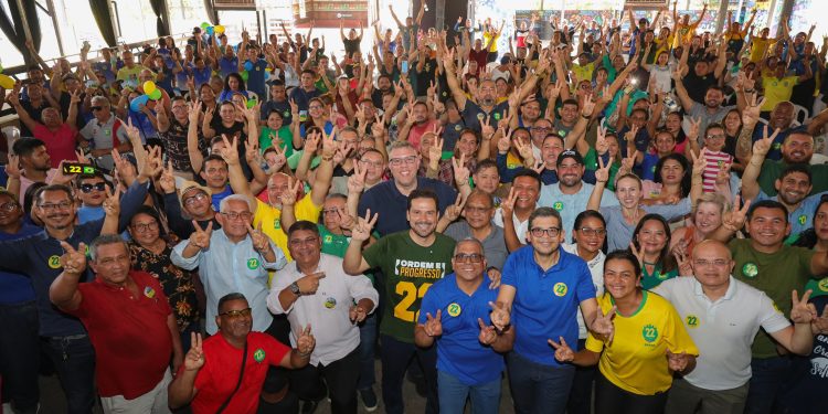 Candidatos da chapa “Ordem e Progresso” têm agenda lotada, com carreatas, reuniões e bandeiraço