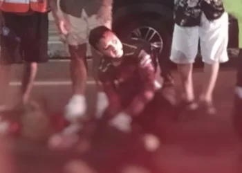 Menino corre atrás de pipa e acaba atr0pelad0 em avenida em Manaus