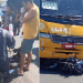 Vídeo: Motociclista vai parar debaixo de ‘Amarelinho’ na Zona Leste de Manaus