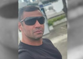 Ex-PM abre portão para passear com os cachorros e acaba m0rto com 10 tiros na Zona Norte