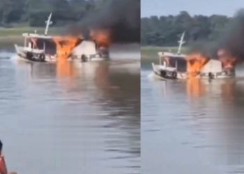Vídeo: barco pega fogo no Amazonas e passageiros são retirados às pressas