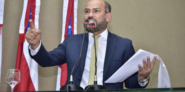 Cabo Maciel tenta ser prefeito de Itacoatiara após destinar poucas emendas ao município