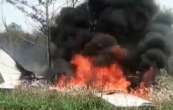 Vídeo: avião é abatido pela FAB, cai e explode no interior do Amazonas