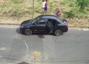 Vídeo mostra homem que desafiou traficante sendo levado para o mat@dour0