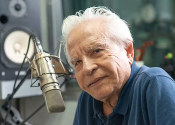 Em menos de 24h, filhos de Cid Moreira brigam por herança de R$ 40 milhões