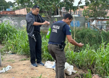Cenas fortes: Amarr@d0 e com tir0s, corpo é encontrado perto de igarapé na Zona Norte de Manaus