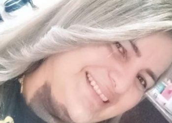 Mulher cai de moto com o marido, quebra o pescoço e m0rre em Itacoatiara