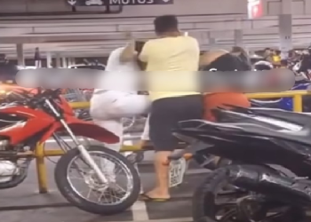 Vídeo: Esposa pega o marido com a amante no DB Ponta Negra e o barraco rende até aplausos