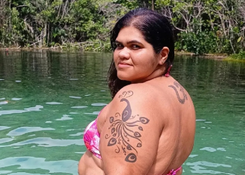 Raio mat@ mulher que fazia passeio turístico em Novo Airão