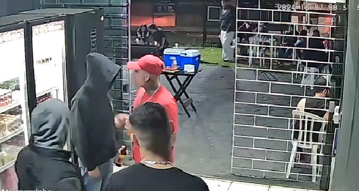 Vídeo: ‘Boyzinhos’ se estranham em bar e um deles leva 7 tir0s