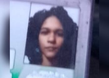 Universitária perde a vida após ser atropelada por caminhão ao perder controle da moto em Manaus; VÍDEO