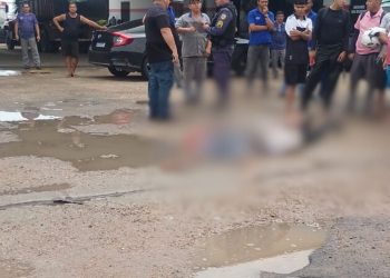 Vídeo: Dupla tenta assaltar estudantes em Manaus, mas são pegos por justiceiro armado