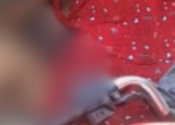 Veja o vídeo: homem dá entrada no hospital após receber tiros pelo corpo em Coari