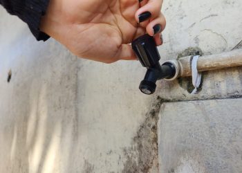 Moradores da Zona Sul de Manaus denunciam falta de água há dias