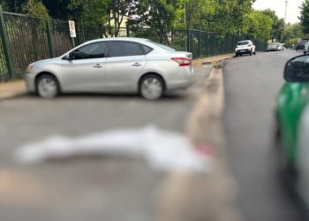 Na madrugada, homem é at1ng1do com f@cadas e m0rre em escadaria no Centro de Manaus