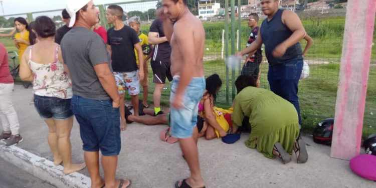 Pescoço de motociclista é c0rtad0 por linha de cerol no bairro Novo Aleixo