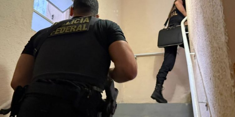 Membro de banda que faz show infantil em Manaus é pres0 por 3$tupr0 de vulnerável