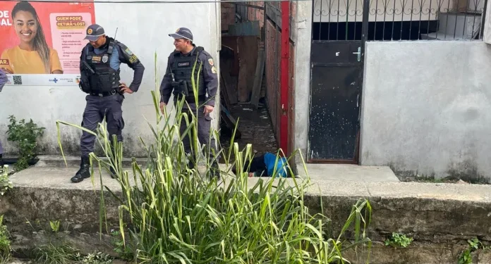 Vulgo ‘Alemão’ é amarr*d0 e m0rt0 em área de rip-rap na Compensa