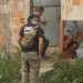 Veja: Cr1m1nosos fingem ser policiais, m@tam um e deixam dois feridos em Manaus