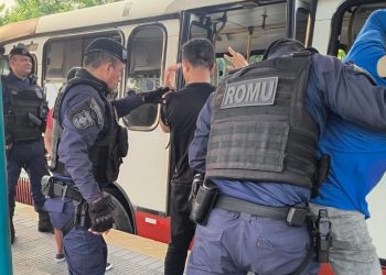 Dados oficiais: número de assaltos a ônibus cai quase pela metade em Manaus