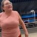 Vídeo: cliente do DB tenta devolver carne coberta de pele e acaba humilhada em Manaus: ‘palhaço’