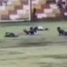 Vídeo mostra momento em que raio cai em campo, mat@ jogador e deixa sete feridos