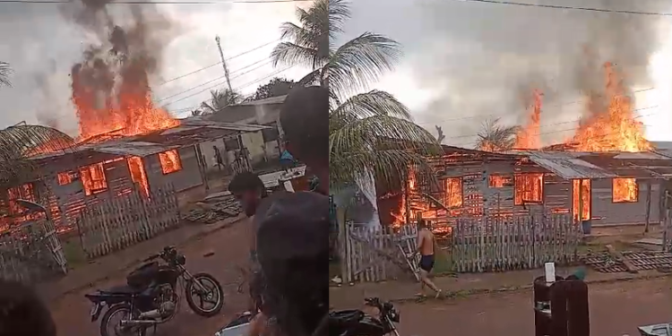 Vídeo: Casa fica completamente destruída em incêndio em vila em Presidente Figueiredo