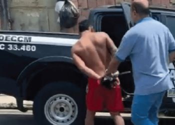 Mãe vai na delegacia em Manaus e pede para polícia prender o filho dela