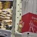 Vídeo: clientes filmam pombo e gato entre alimentos no Supermercado Nova Era em Manaus