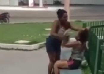 Vídeo: esposa traída arrocha talarica que pegou o marido dela no Amazonas: ‘miserenta’