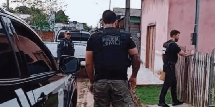 Guarda escalado para tomar conta da cadeia troca celular por dinheiro no Amazonas 