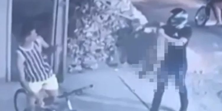 Vídeo: pistoleiro mat@ corintiano com uma mão e filma o crime com a outra