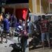 Cabo da PM é atacado pela população no AM após deter jovens com descarga adulterada