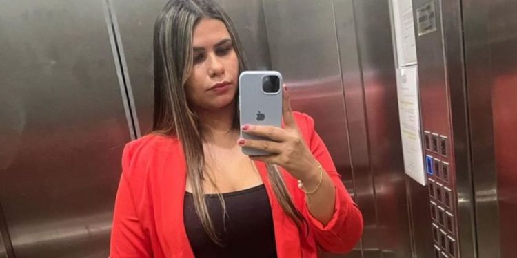 Rocam pega advogada com 10kg de drogas dentro de carro em Manaus