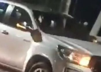 Motorista de Hilux atr0pel@ moradora de rua na avenida Coronel Teixeira; veja o vídeo