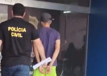 Homem que enf10u a f@cada na esposa enquanto ela trabalhava é preso em Manaus