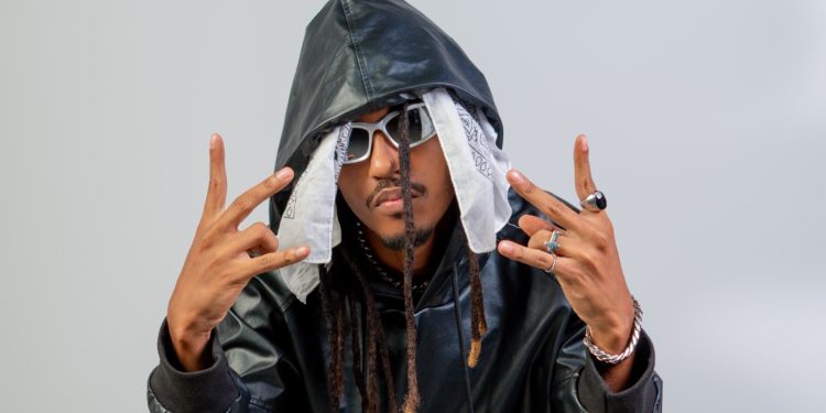 Socioeducandos participam de rap sobre igualdade e oportunidade com MC amazonense