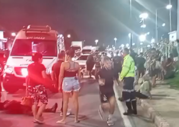 Vídeo: Ao tentar atravessar rua, homem é atr0p3lad0 por moto no bairro Novo Aleixo