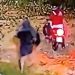 Vídeo: bandidos r0ubam moto de app em Manaus e retiram o rastreador