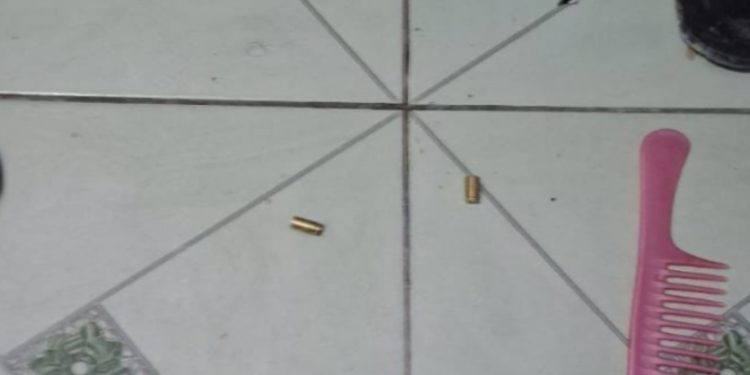Homem é m0rto em Manaus com mais de 30 tir0s tentando se esconder debaixo da cama; veja a foto