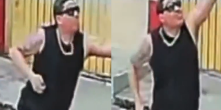 Vídeo: Marmanjo é flagrado jogando catolé em casa e quase at1ngindo cachorro em Manaus
